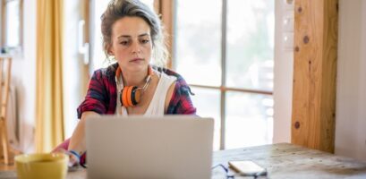 The Answer to: What’s the Right Way to Include Links on Your Resume?