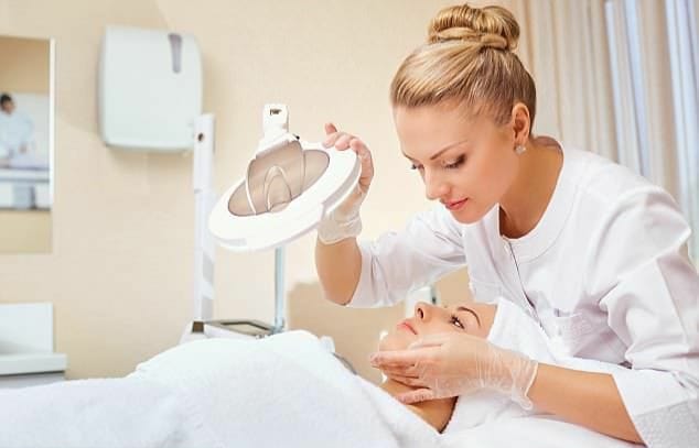 JG-KUW-001- Dermatologist